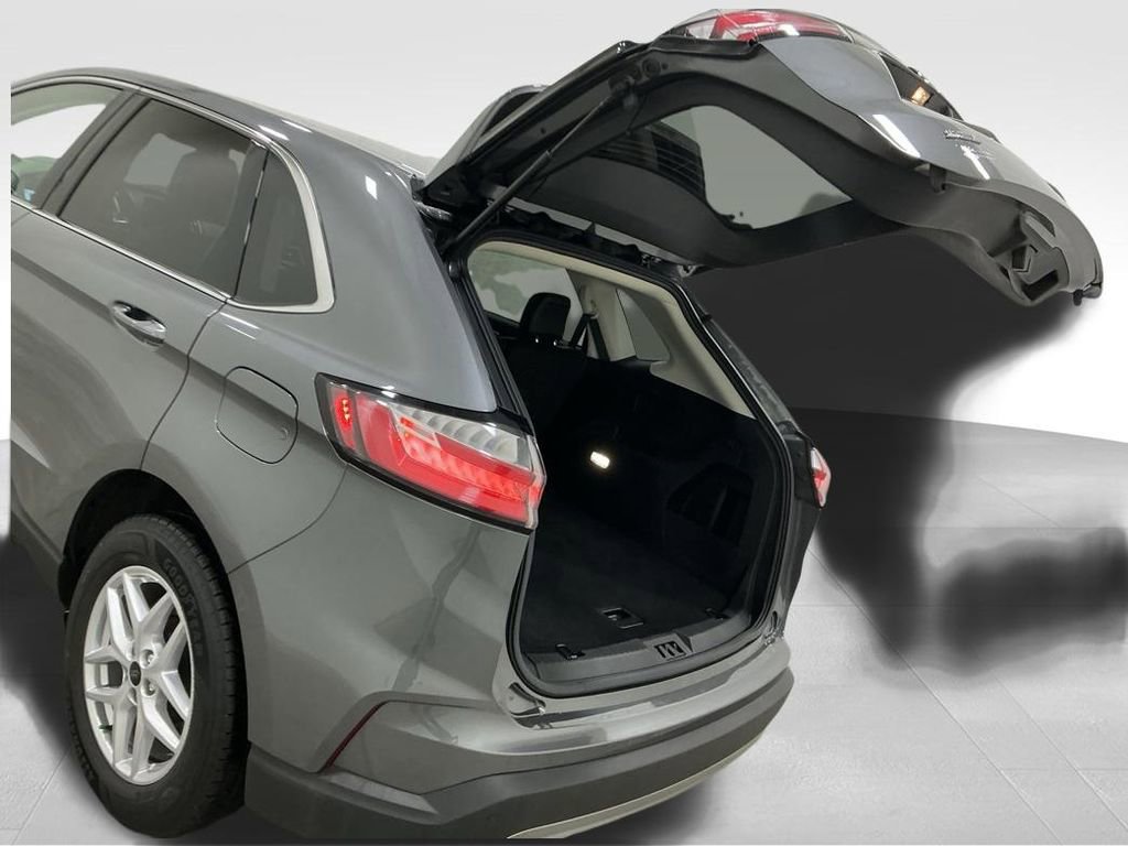 Used 2023 Ford Edge SEL image 24