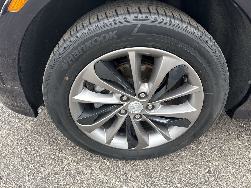 Certified 2020 Buick Encore GX Preferred w/ Sport Touring Package image 36