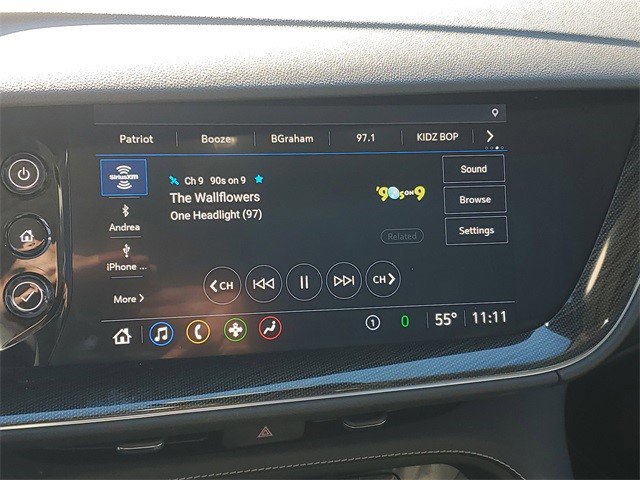 Certified 2021 Buick Envision Essence w/ Sport Touring Package image 21