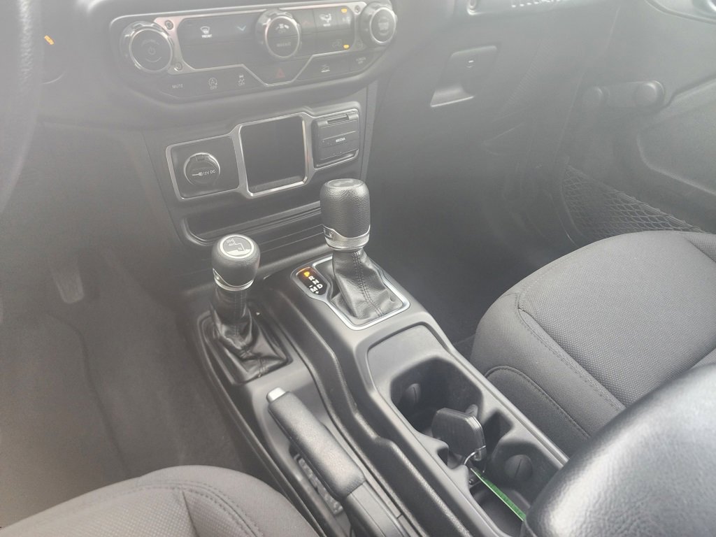 Used 2023 Jeep Wrangler Sport image 27