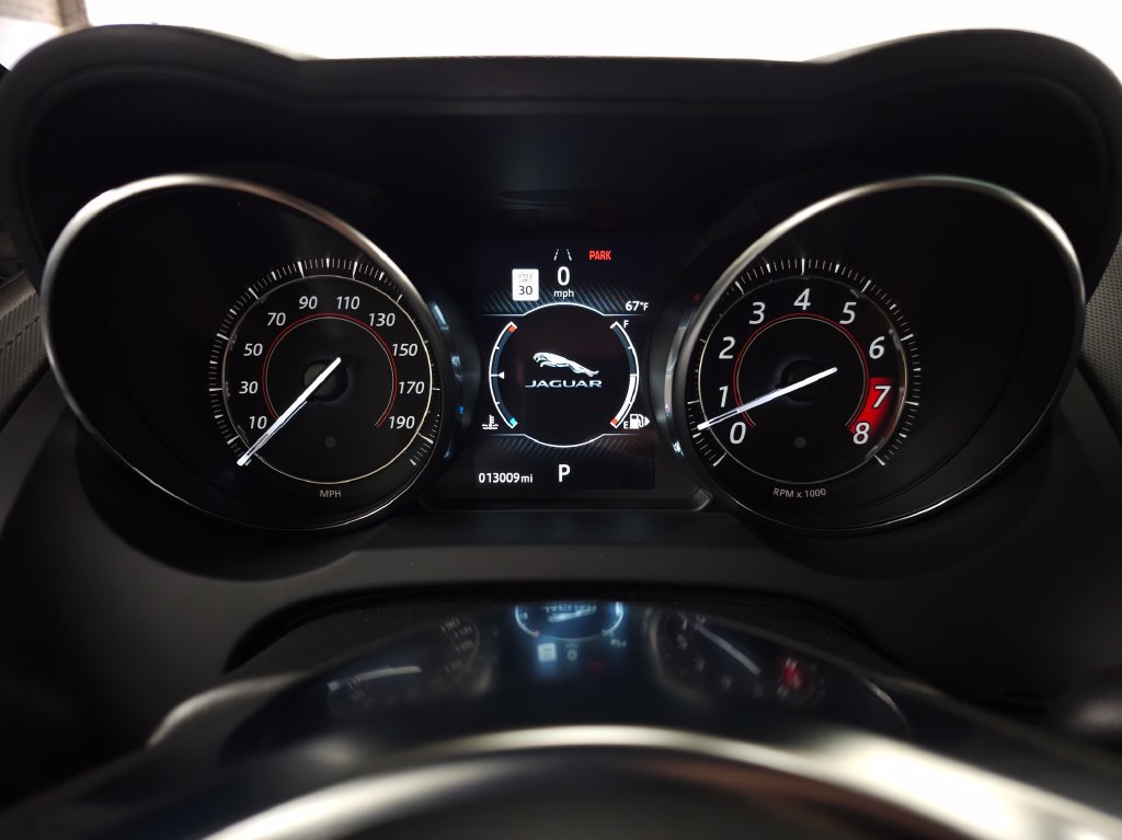 Used 2020 Jaguar F-TYPE R-Dynamic AWD/4WD image 18