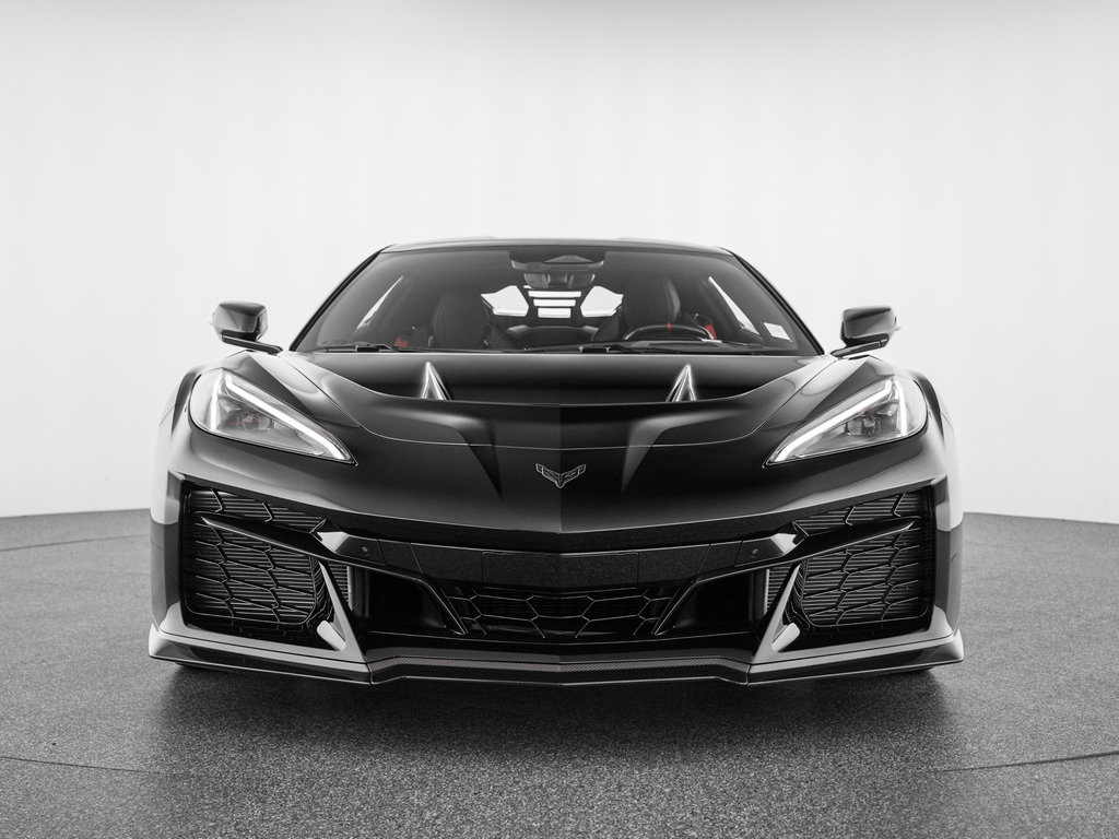 Used 2026 Chevrolet Corvette ZR1 RWD image 10