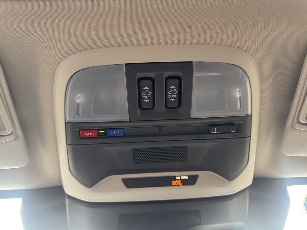 Certified 2025 Subaru Crosstrek 2.0i Premium image 24