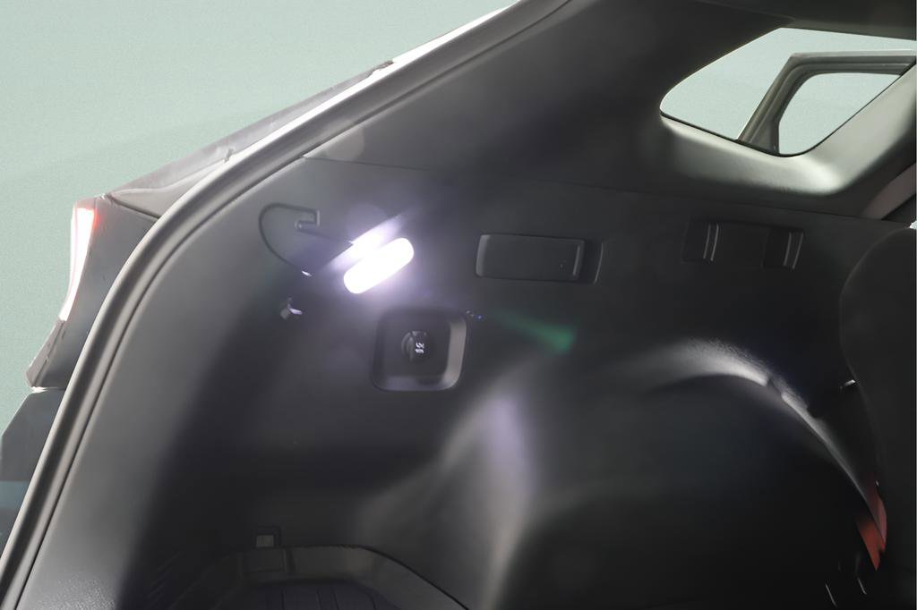 Used 2025 Kia Sportage SX Prestige image 29