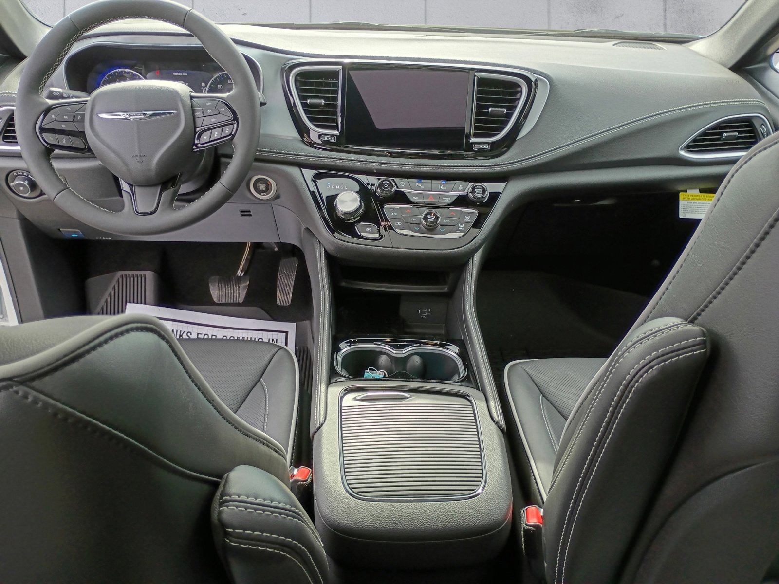 New 2026 Chrysler Pacifica Limited image 11