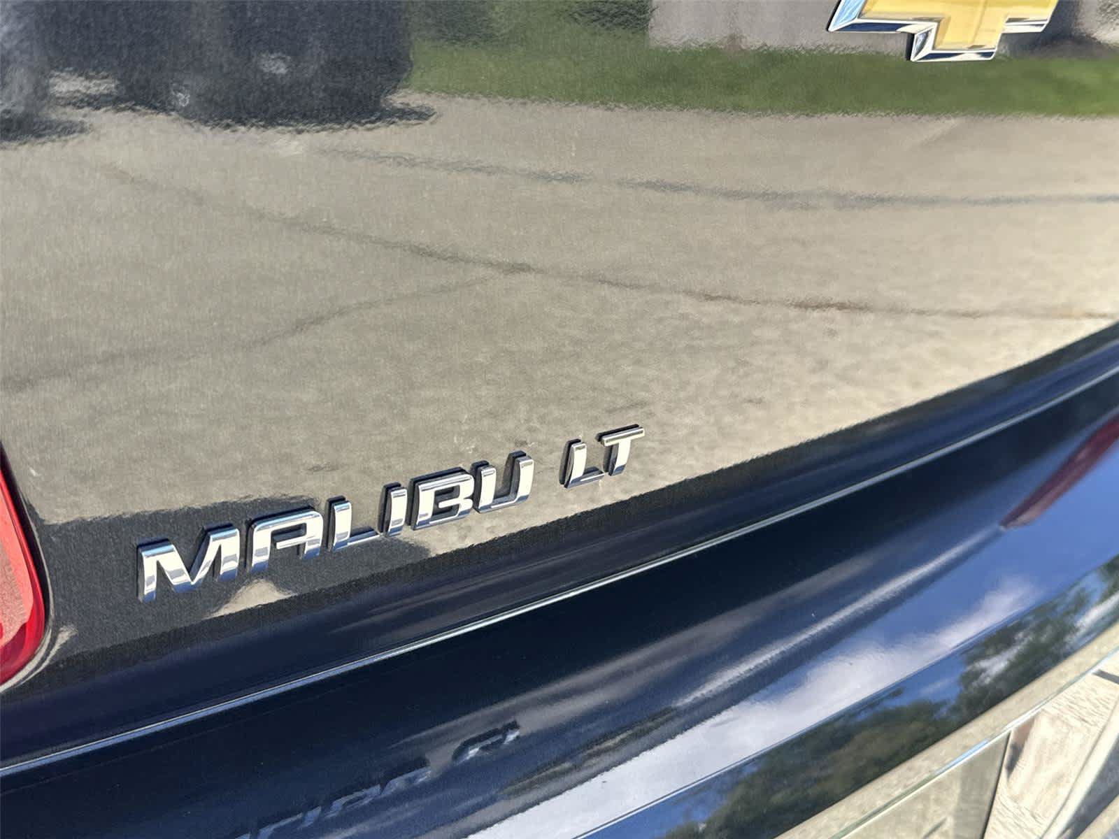 Used 2010 Chevrolet Malibu LT w/ Power Convenience Package FWD image 11