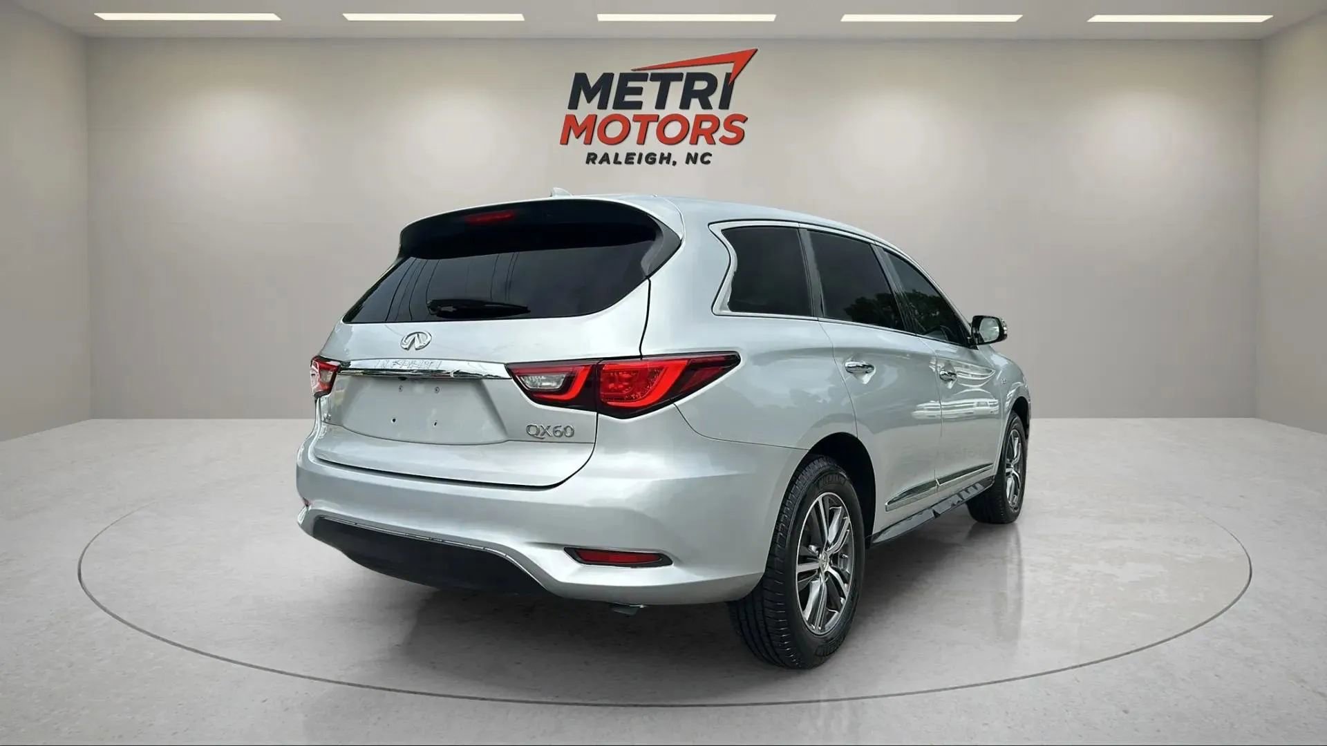Used 2019 INFINITI QX60 Pure image 5