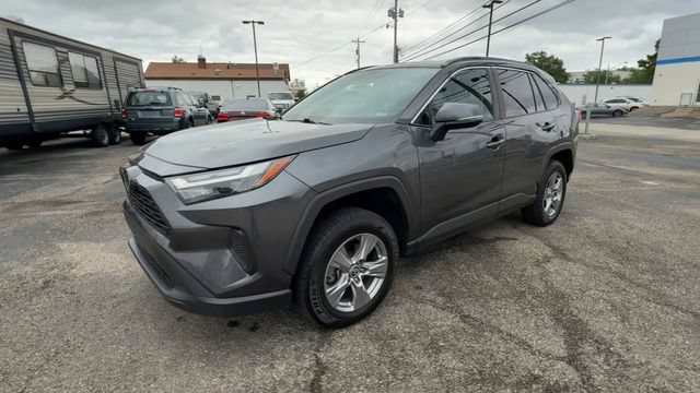 Used 2024 Toyota RAV4 XLE AWD/4WD image 4