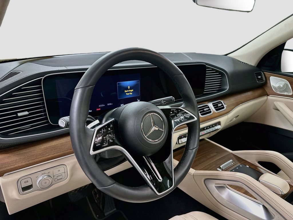 Used 2026 Mercedes-Benz GLE 350 4MATIC image 4