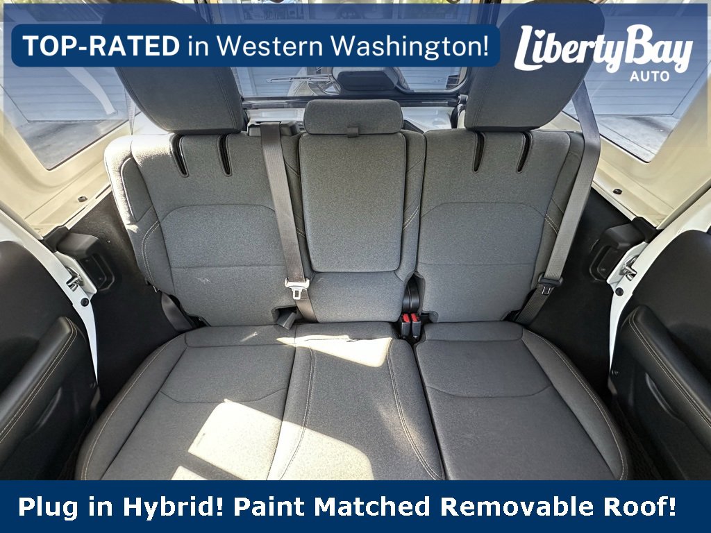 Used 2024 Jeep Wrangler Unlimited Sahara image 16
