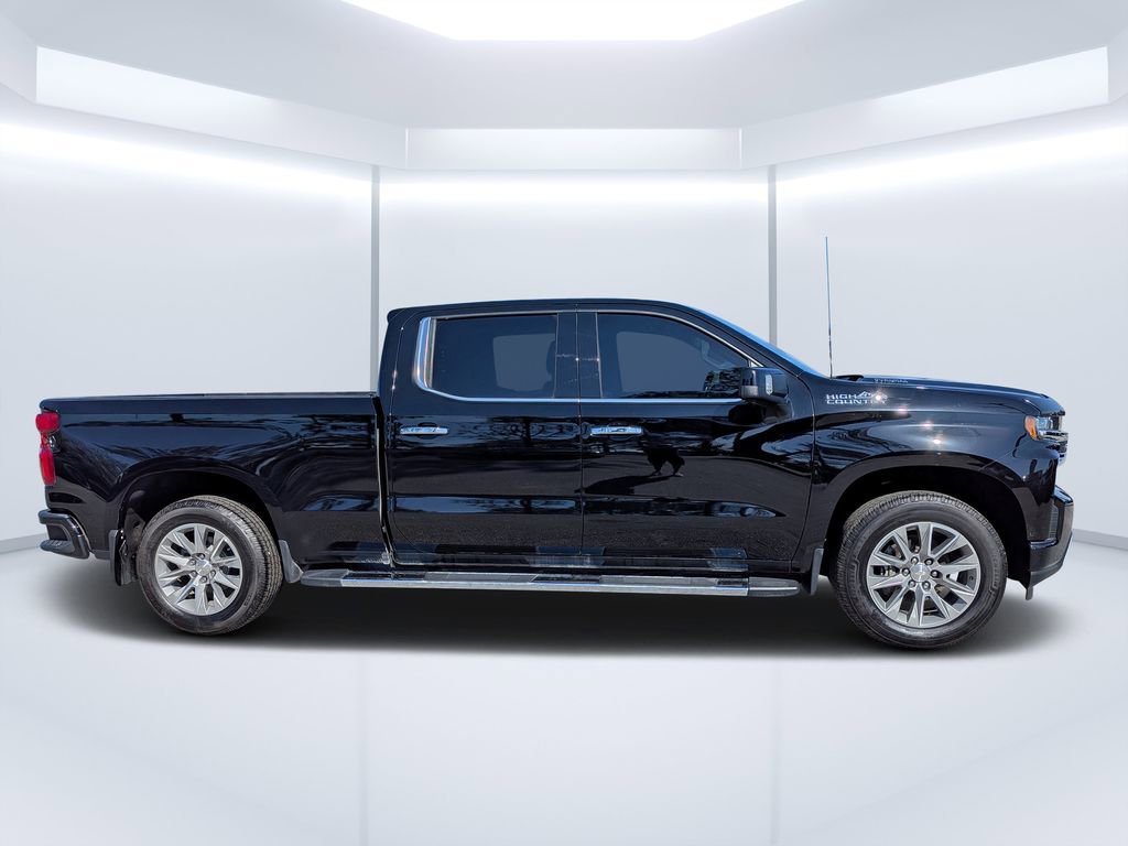Used 2020 Chevrolet Silverado 1500 High Country w/ Technology Package image 2