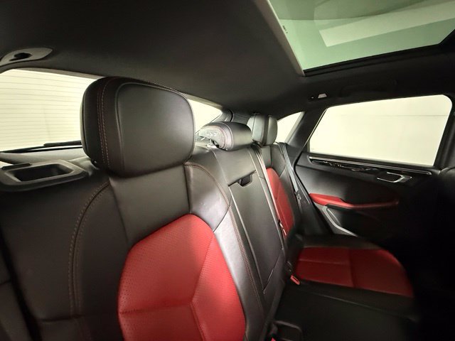Used 2018 Porsche Macan AWD/4WD image 29
