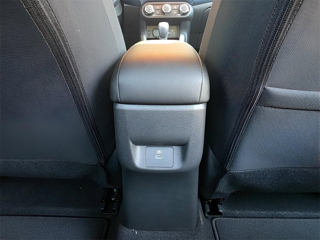 New 2025 Nissan Versa SV w/ Trunk Package image 9