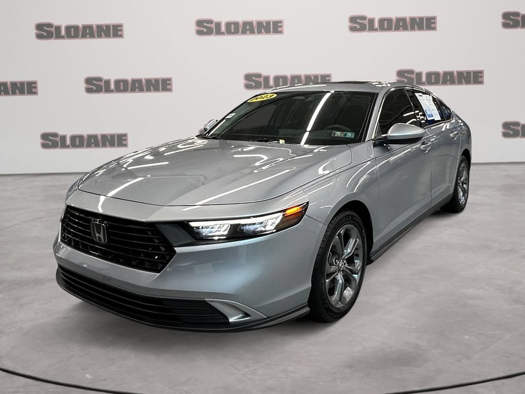 Used 2023 Honda Accord EX image 1
