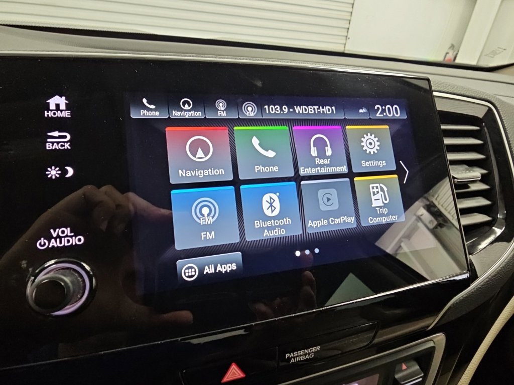 Used 2022 Honda Pilot Touring image 14