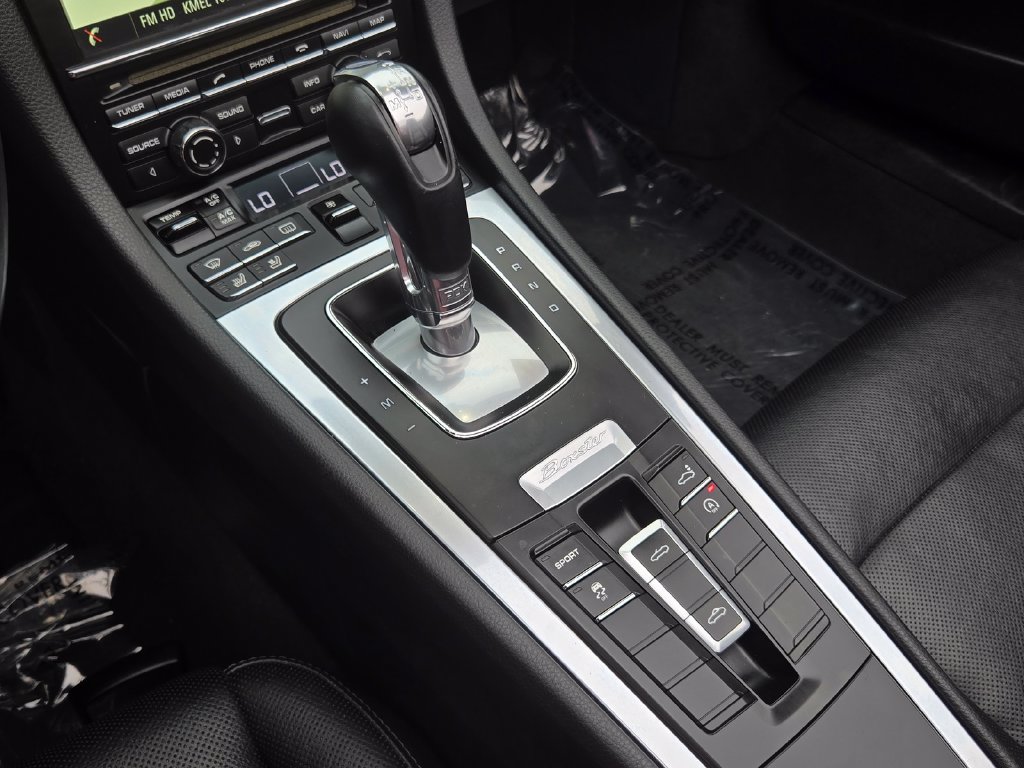 Used 2015 Porsche Boxster RWD image 18