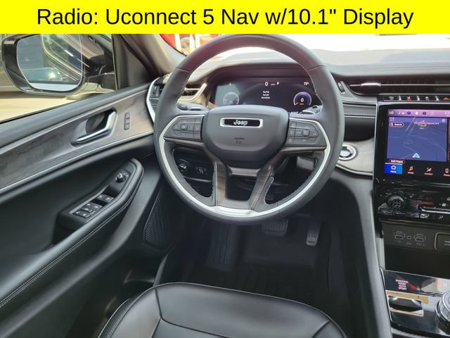 Certified 2024 Jeep Grand Cherokee Limited w/ Black Appearance Package AWD/4WD image 13