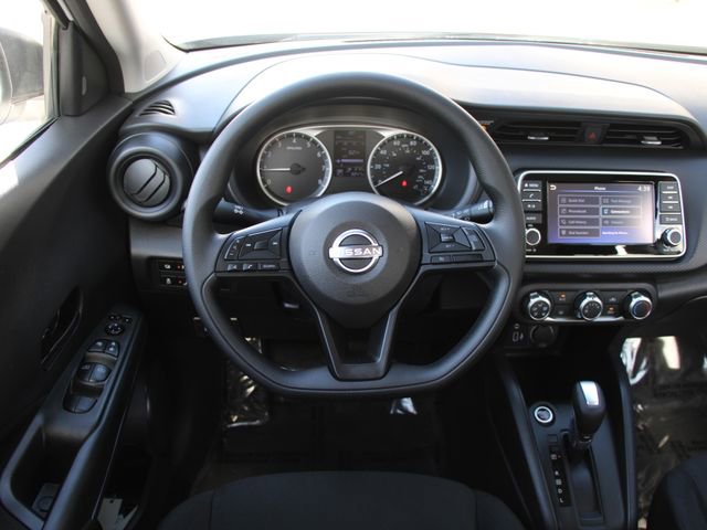 Certified 2025 Nissan Kicks Play S FWD image 16