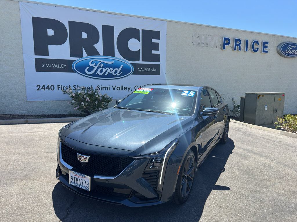 Used 2025 Cadillac CT5 Sport RWD image 9