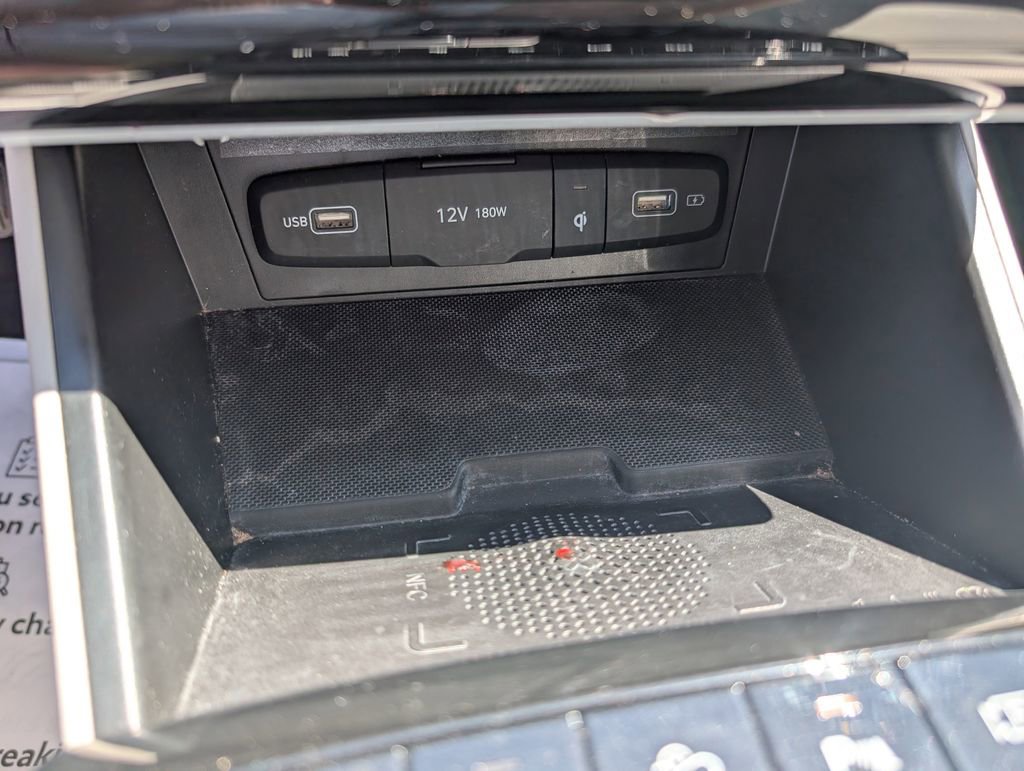 Used 2022 Hyundai Tucson Limited image 16