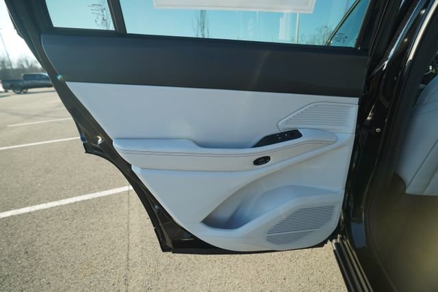 New 2026 Jeep Cherokee Limited image 14