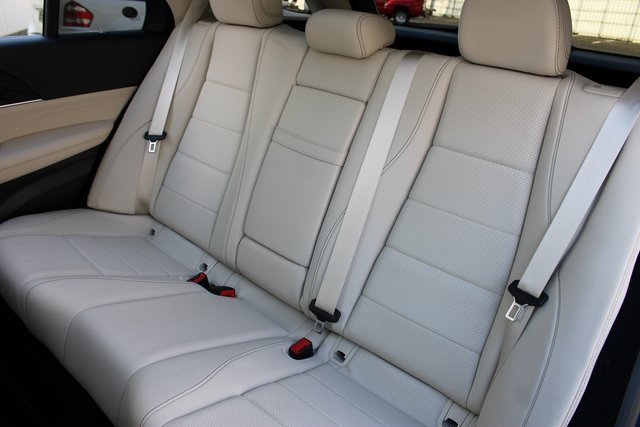 Used 2024 Mercedes-Benz GLE 450e 4MATIC image 12