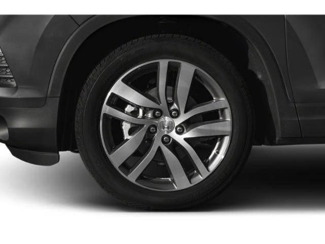 Used 2018 Honda Pilot Touring image 10
