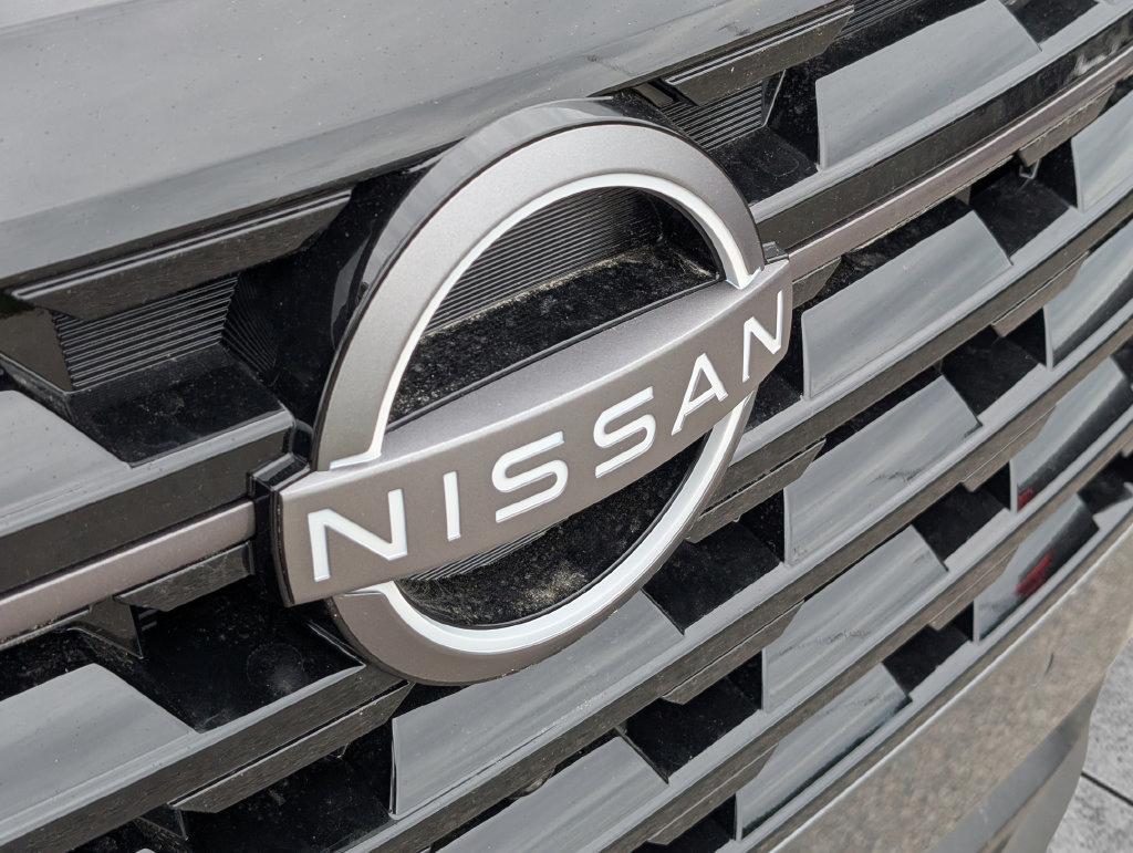 New 2026 Nissan Pathfinder SL w/ Cargo Package FWD image 10