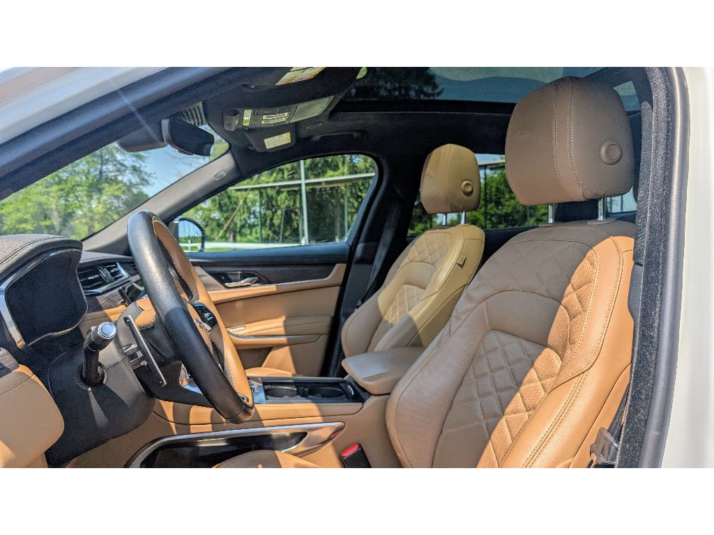 Used 2021 Jaguar F-PACE S image 15