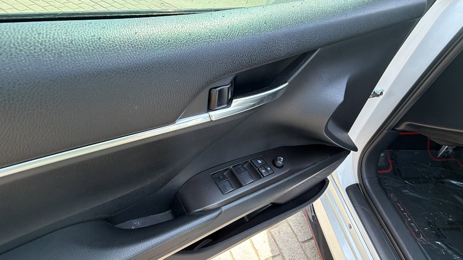 Used 2022 Toyota Camry TRD w/ TRD Package w/JBL Audio image 15