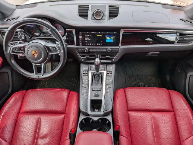Used 2020 Porsche Macan S AWD/4WD image 14