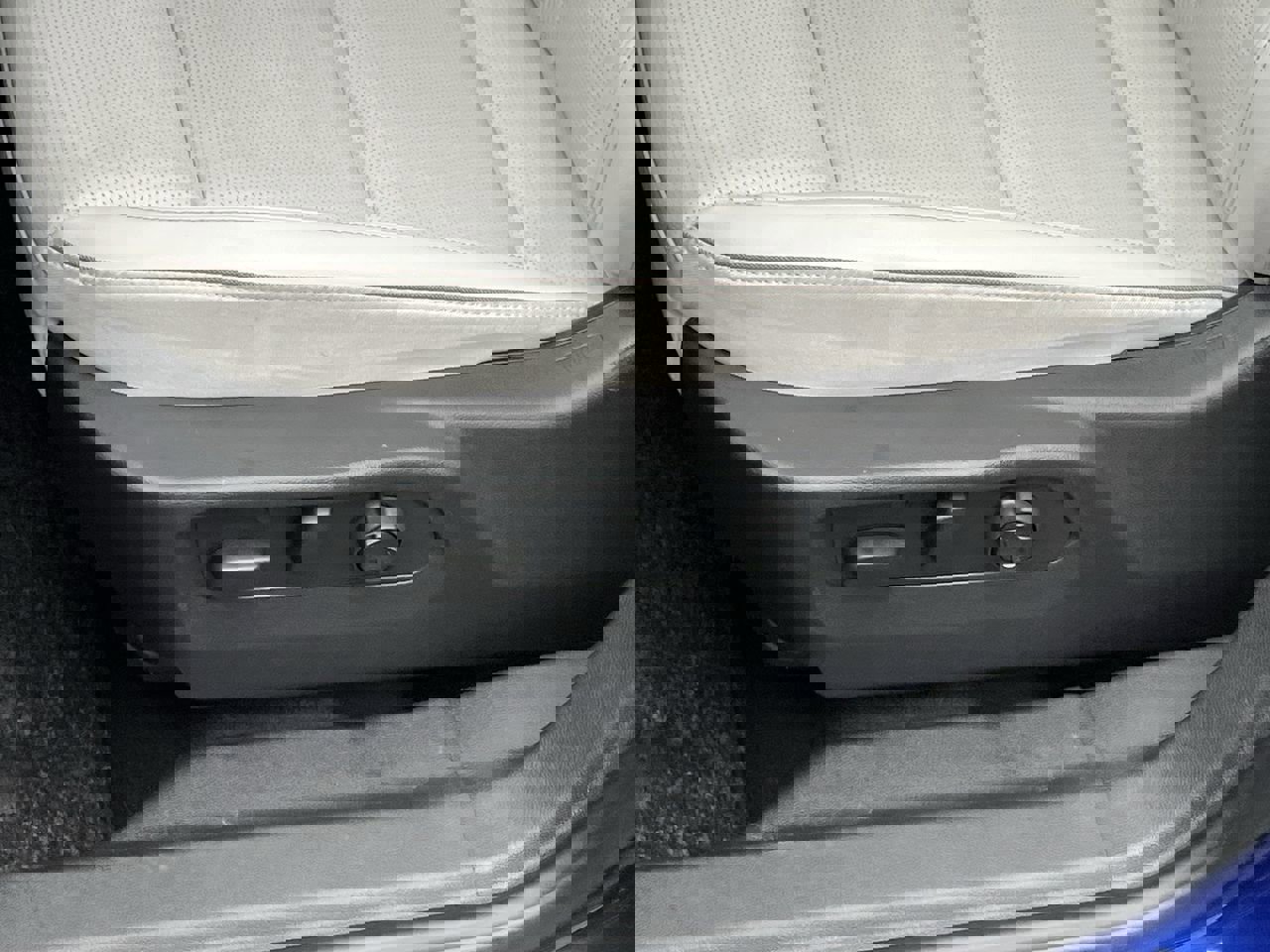 Certified 2024 Buick Envision Avenir image 12