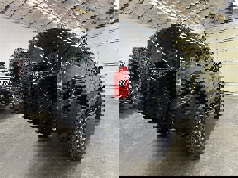 Used 2015 Nissan Xterra PRO-4X w/ Pro-4x Leather Package image 3