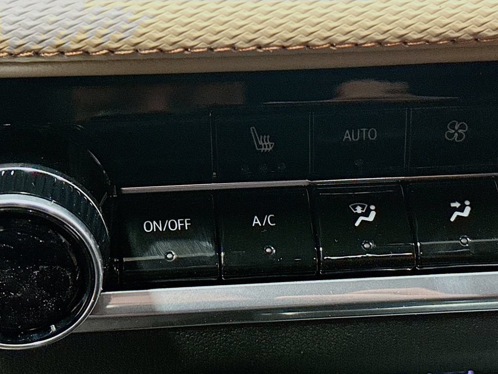 New 2026 Chevrolet Equinox ACTIV FWD image 24