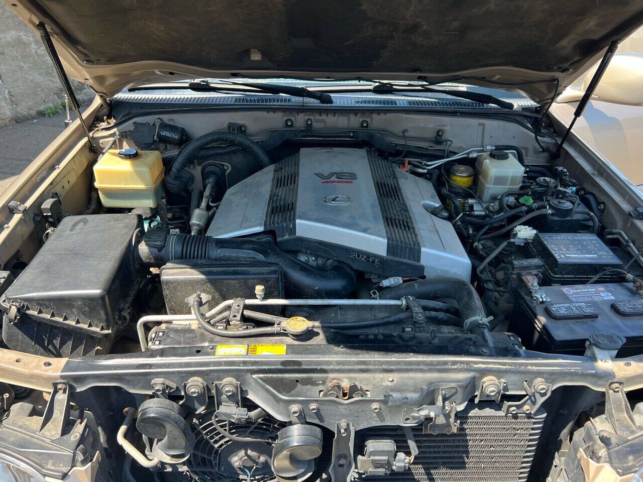 Used 2000 Lexus LX 470 4WD image 12