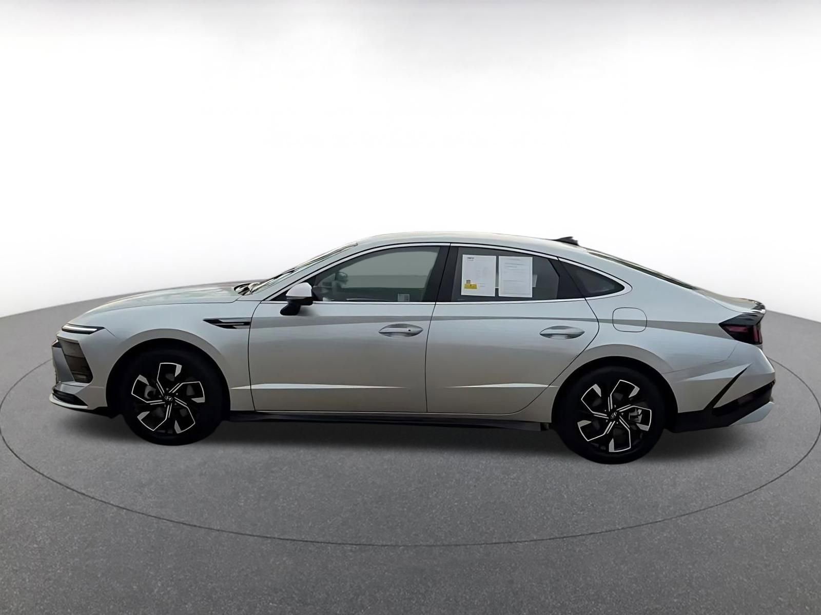 Used 2025 Hyundai Sonata SEL image 11