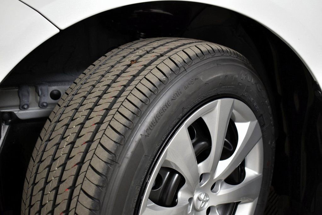 New 2026 Toyota Corolla LE image 9