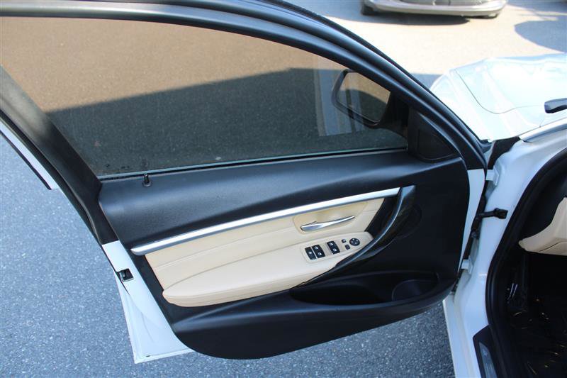 Used 2018 BMW 330i 330I w/ Convenience Package image 9