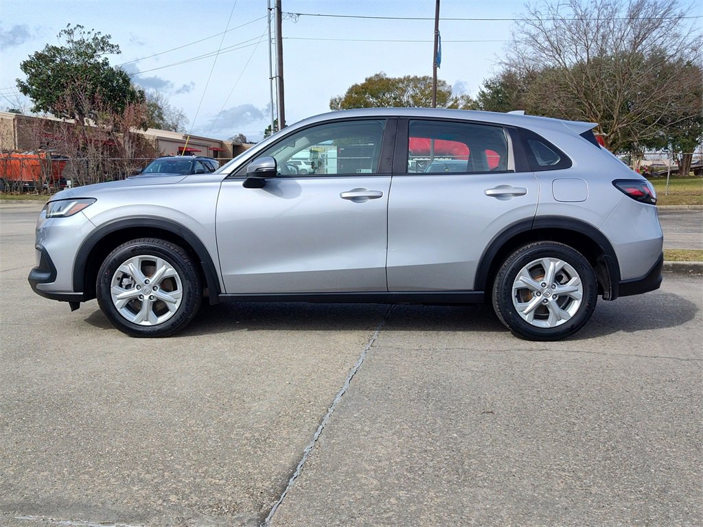 Used 2023 Honda HR-V LX image 4