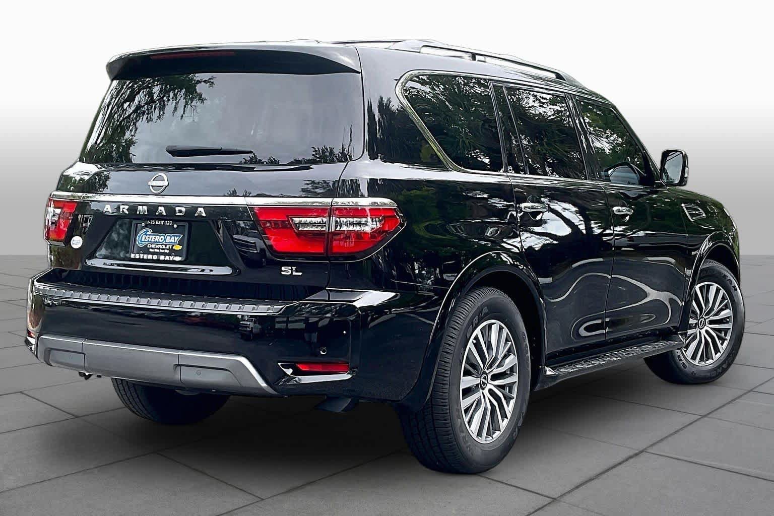 Used 2023 Nissan Armada SL w/ Captain's Chairs Package RWD image 14