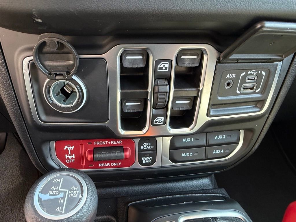 Used 2025 Jeep Wrangler Unlimited Rubicon 4xe w/ Safety Group image 26