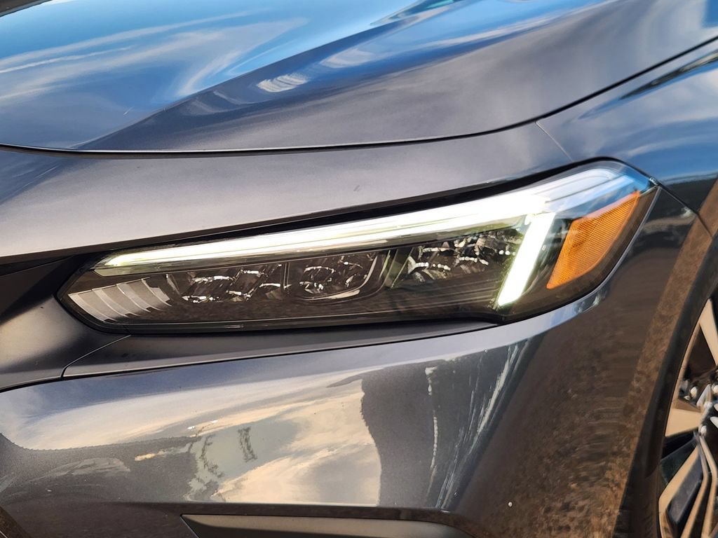 Used 2023 Honda Civic EX-L image 9