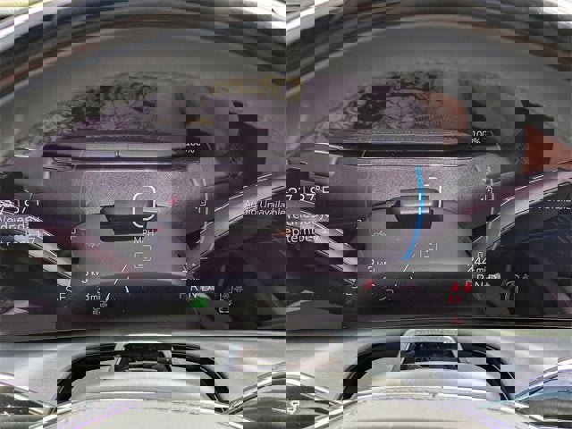 New 2026 Cadillac Vistiq Premium Luxury w/ LPO, Floor Liner Package image 32