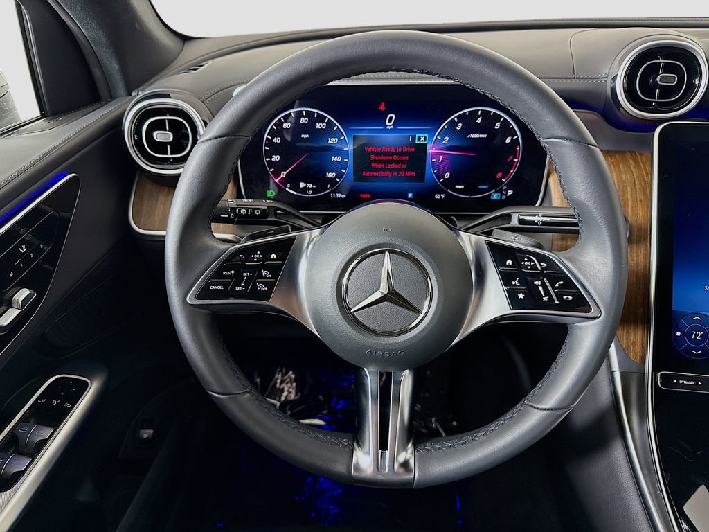 Used 2024 Mercedes-Benz GLC 300 image 11