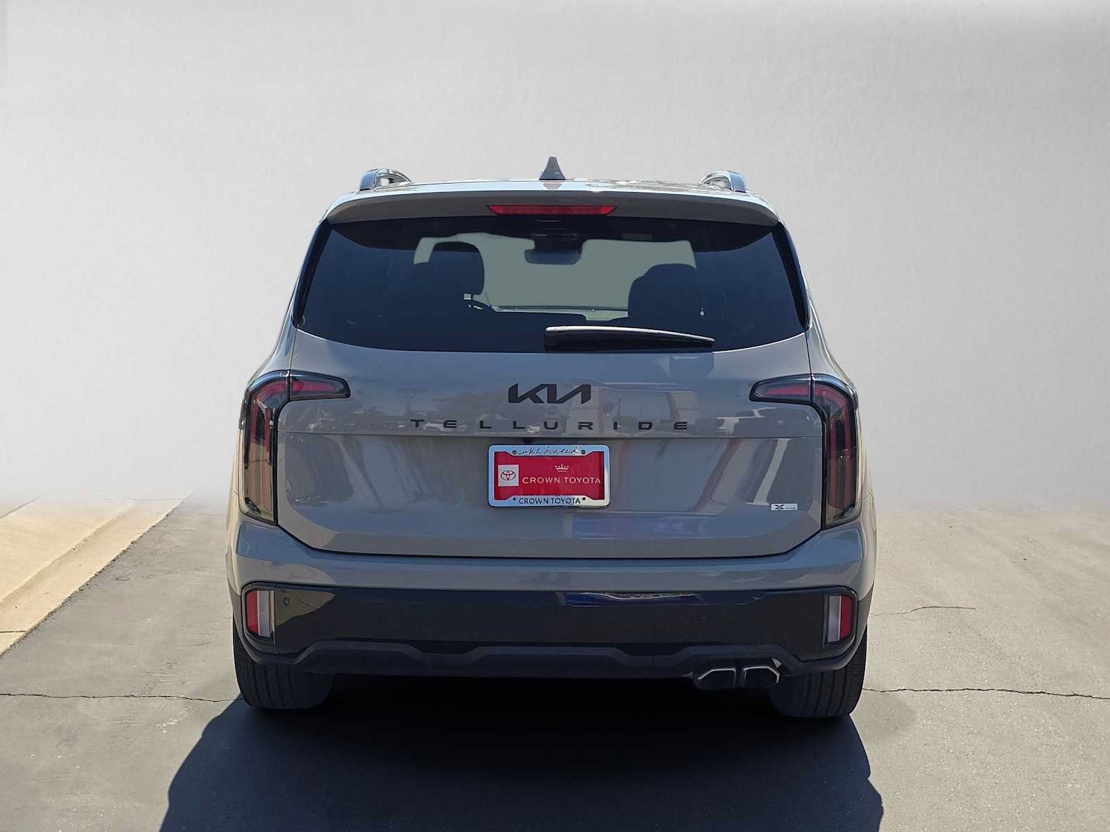 Used 2025 Kia Telluride SX X-Line AWD/4WD image 4