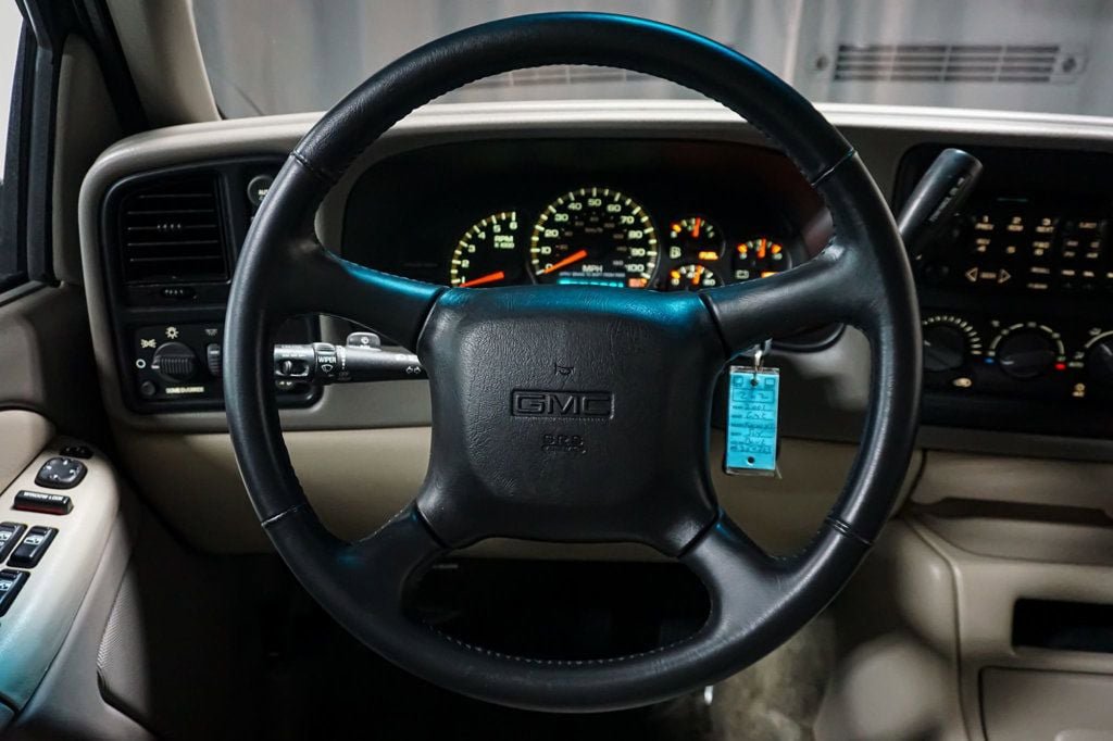 Used 2001 GMC Yukon XL 4WD image 65