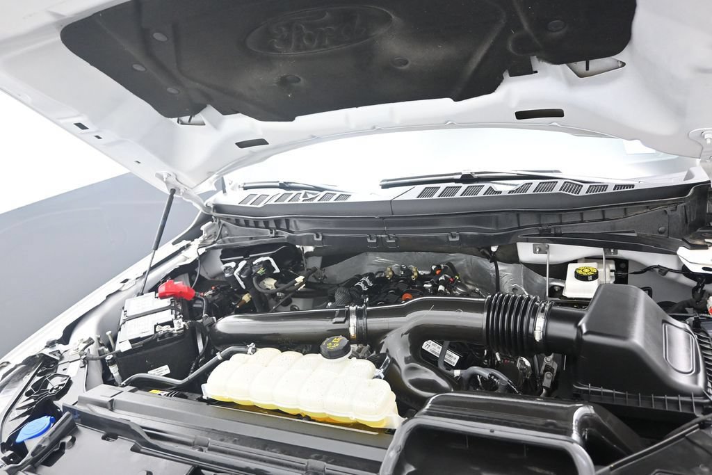 Used 2025 Ford F150 Platinum w/ Equipment Group 702A High AWD/4WD image 13