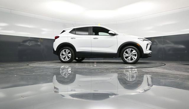 Used 2025 Buick Encore GX Preferred image 62