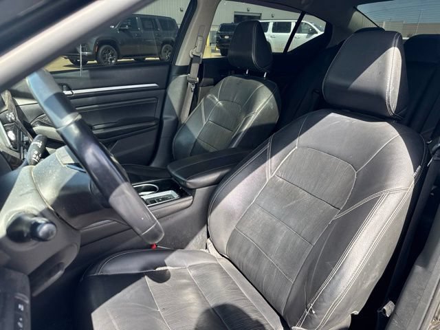 Used 2020 Nissan Altima 2.5 SL FWD image 13