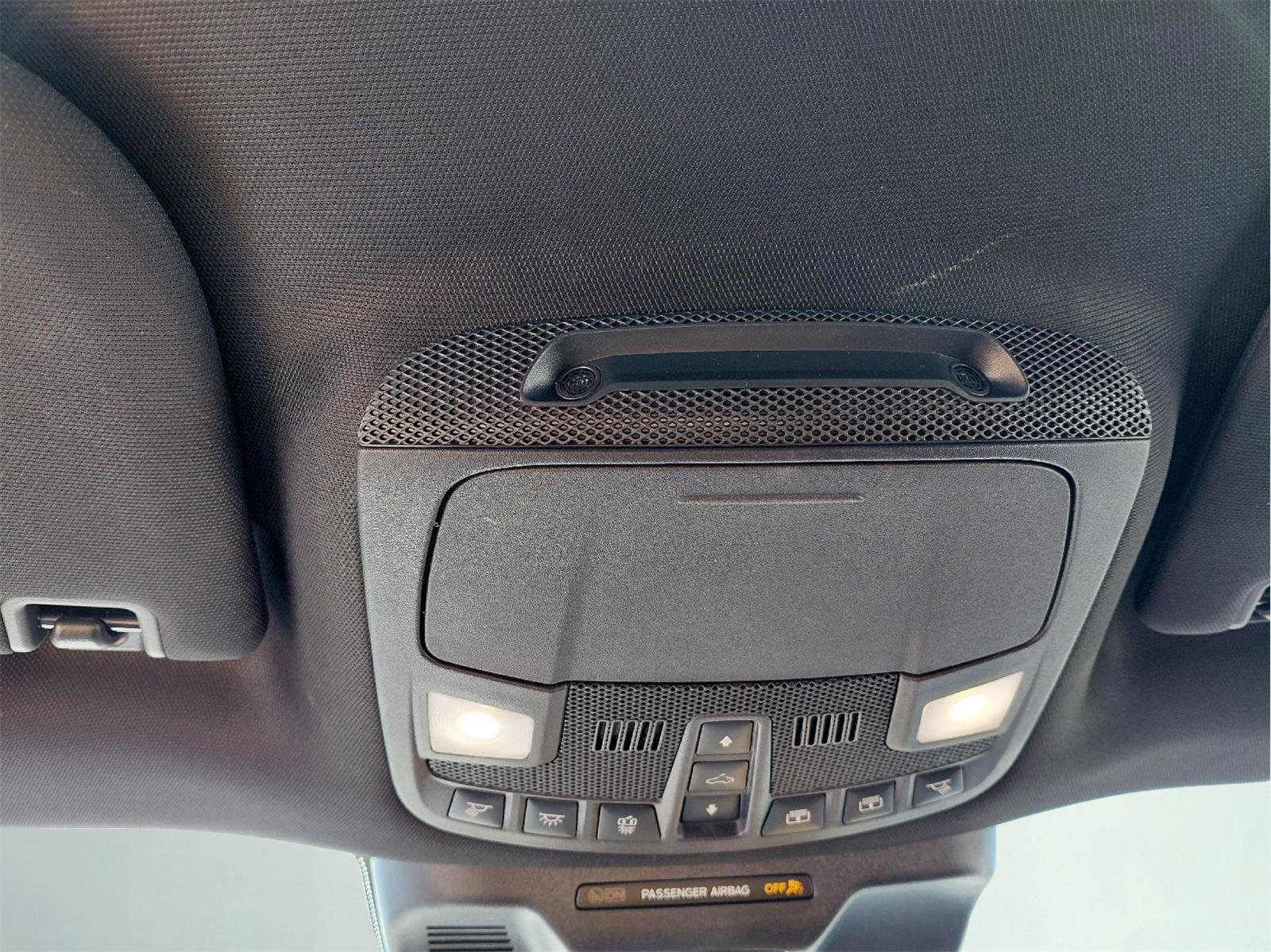 Used 2024 Ford Expedition Limited image 32